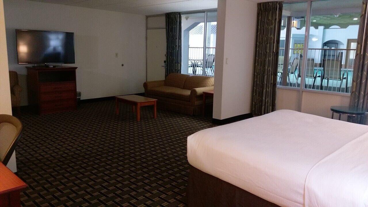 C3 Hotel And Convention Center Hastings Eksteriør bilde